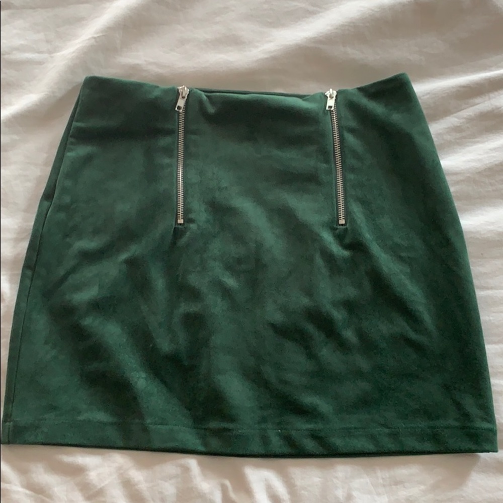 Mini skirt!